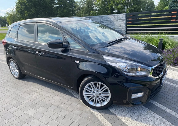 Kia Carens cena 44900 przebieg: 220453, rok produkcji 2017 z Złocieniec małe 67